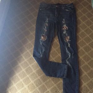 Premiere ripped jeans with rose gold sequin